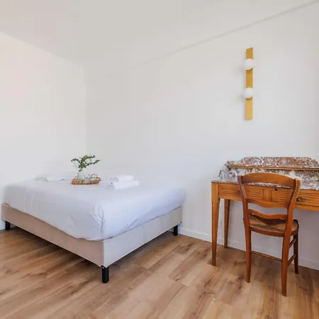 Lägenhet Charming 2 Bdr-3p - Gare Montparnasse- *